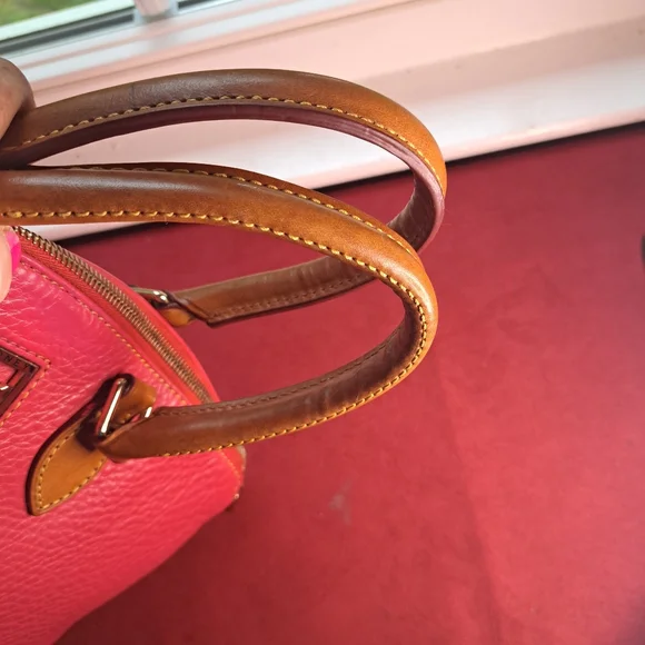 Dooney&Bourke Pink Soft Leather π Bag Great Condition - Picture 5 of 11